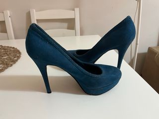 Zapatos de tacón azul