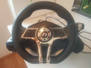 Volante F1 PS4 + Juego F1 2023