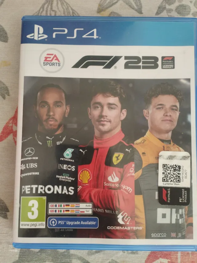 Volante F1 PS4 + Juego F1 2023