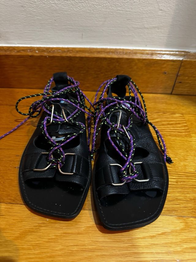 Sandalias Bimba y Lola Piel Negra