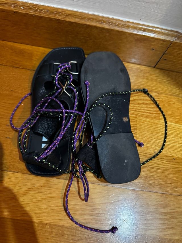 Sandalias Bimba y Lola Piel Negra