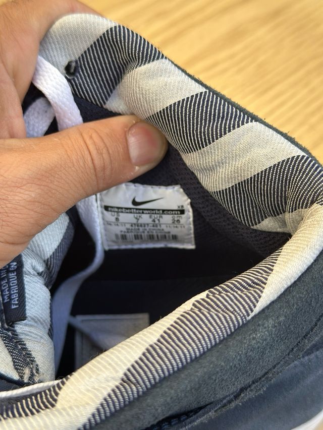 Zapatillas Nike Negras y Blancas