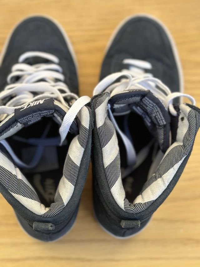 Zapatillas Nike Negras y Blancas