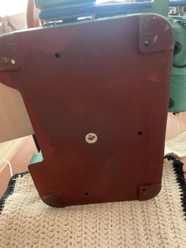 Remalladora JACK 3 hilos