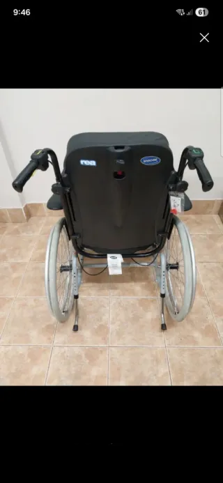 Silla de ruedas Invacare Rea Clematis