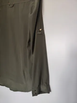 Camisa fluida verde caqui T. S