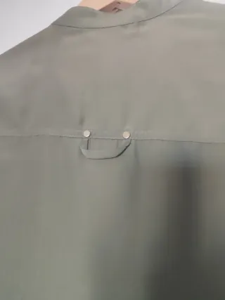 Camisa fluida verde caqui T. S