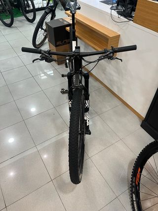 Canyon Lux World Cup CF7 2023