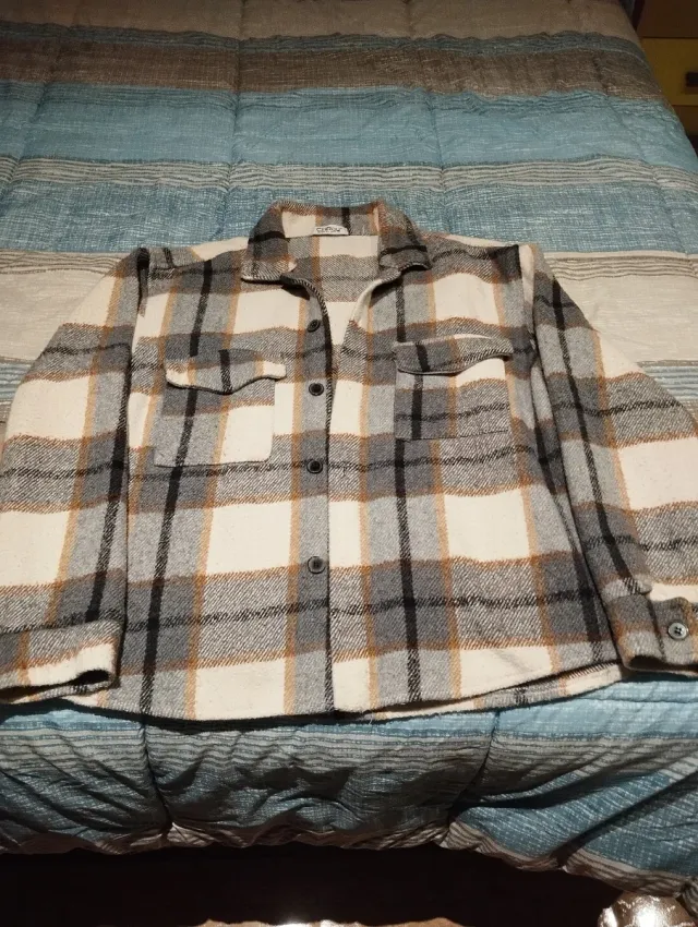 Cazadora estilo camisero cuadros chico