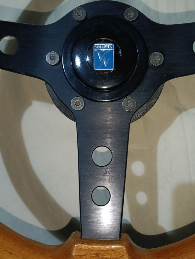 Volante Madera + Piña