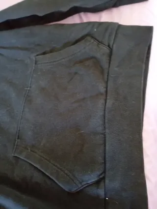 Sudadera Levi's Negra Talla XS. Para niño