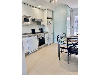 Piso en alquiler en Playa de Poniente en Benidorm