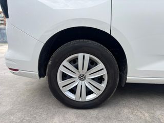 Volkswagen Caddy Hybrid DSG 2025 *GERENCIA