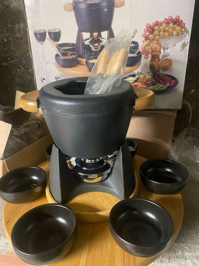Set Fonduta Ghisa Nero e Legno