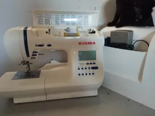 Máquina de coser Sigma eléctrica