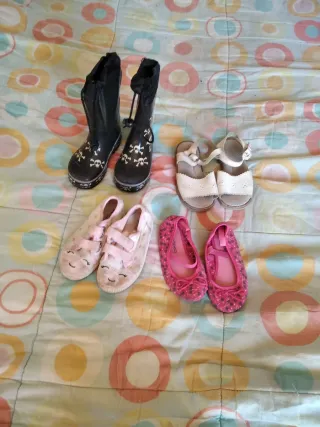 Zapatillas, deportivas,etc...talla 24,25,26