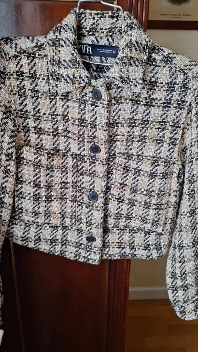 Chaqueta cropped Zara