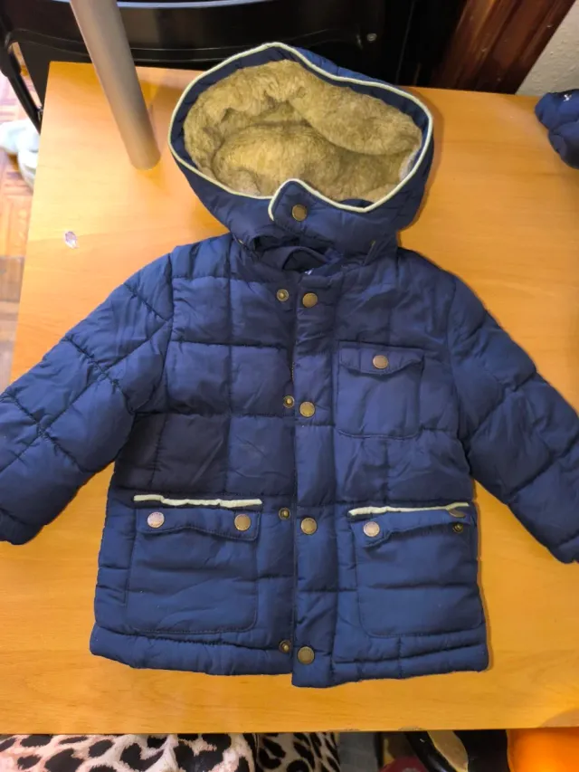 2 Abrigos 12-18 meses