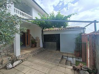 Chalet en venta en Montefrío