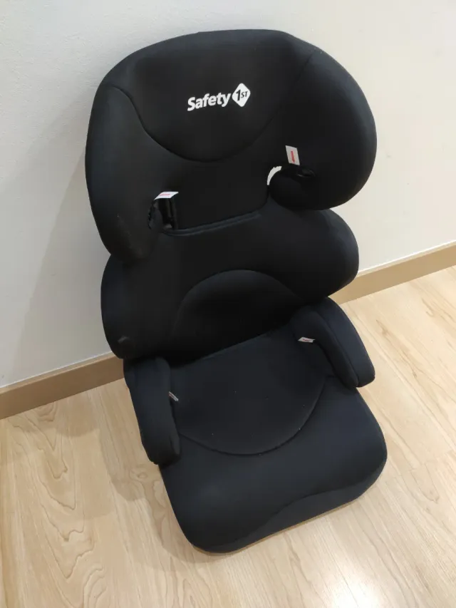 Silla coche Safety 1st Negra