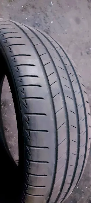 Neumático 245/50 R19 105W