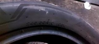 Neumático 245/50 R19 105W