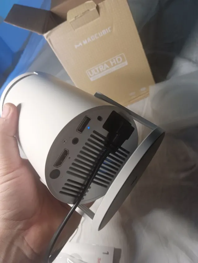 Proyector MAGCUBIC Blanco