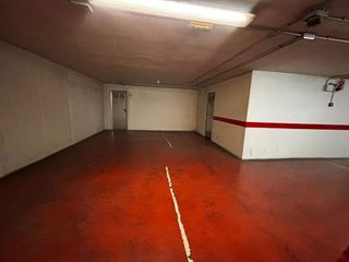 Garaje en venta en Benalúa en Alicante