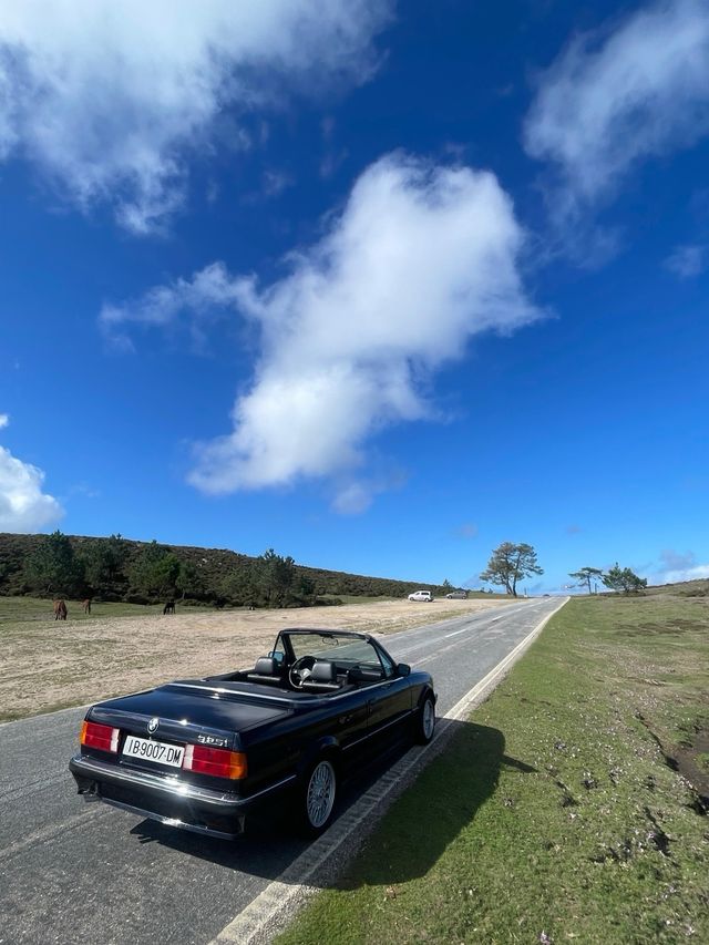 BMW e30 325i cabrio m1 pre