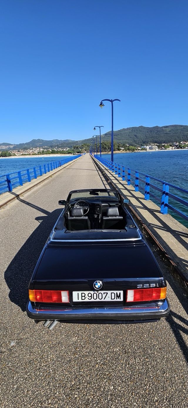 BMW e30 325i cabrio m1 pre