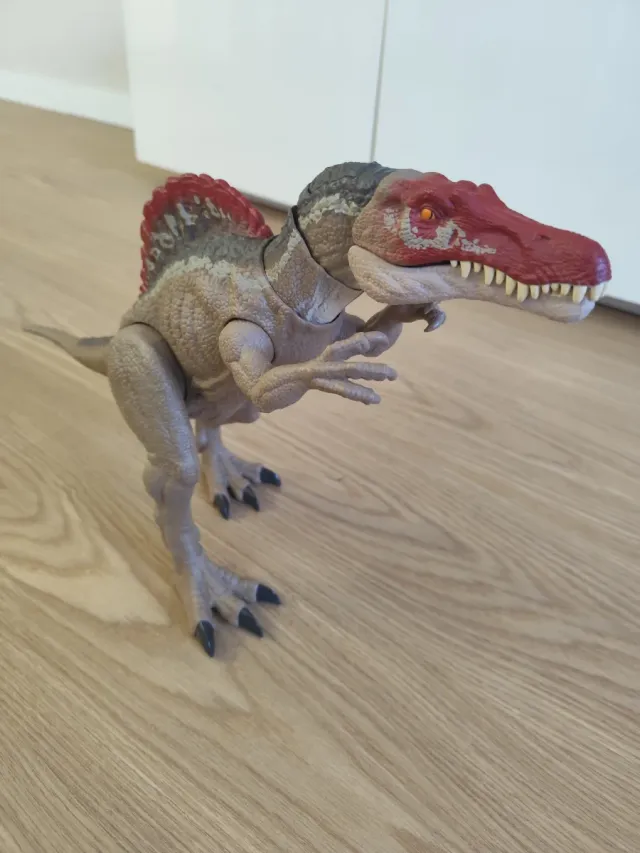 Figura Spinosaurus Jurassic World