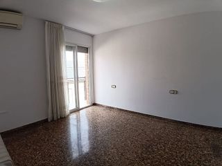 Piso en alquiler en Ca n'Aurell en Terrassa