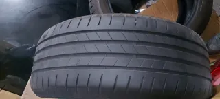 Neumático 225/50 R18 99W