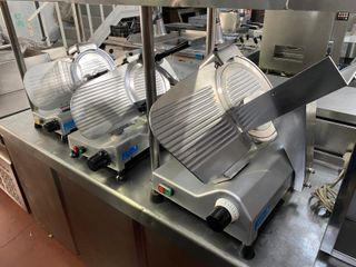 Cortadora de fiambres profesional