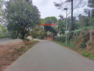 Terreno en venta en La Floresta - Les Planes en Sant Cugat del Vallès