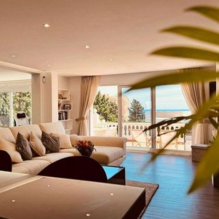 Chalet en alquiler en El Faro de Calaburra - Chaparral en Mijas