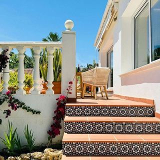 Chalet en alquiler en El Faro de Calaburra - Chaparral en Mijas