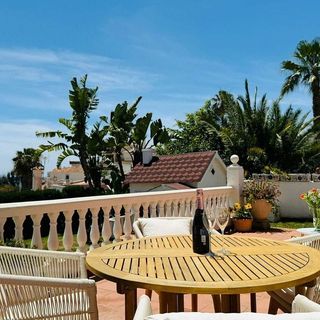 Chalet en alquiler en El Faro de Calaburra - Chaparral en Mijas