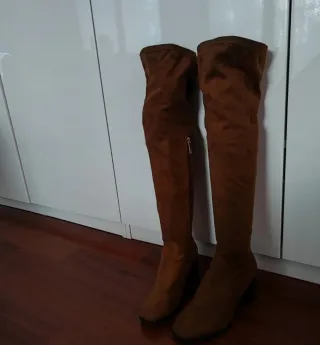 Stivali alti Zara camoscio marrone