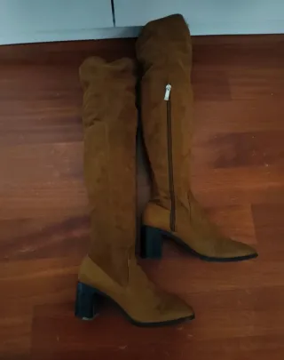 Stivali alti Zara camoscio marrone