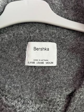 Chaqueta gris Berskha
