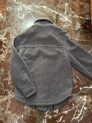 Chaqueta gris Berskha