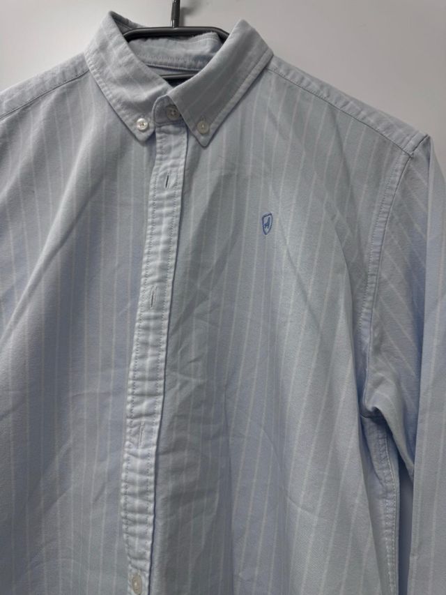 Camisa Álvaro Moreno Celeste Rayas Blancas