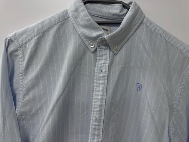 Camisa Álvaro Moreno Celeste Rayas Blancas