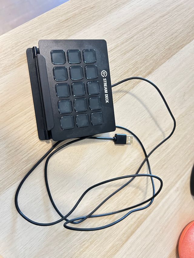 Elgato Stream Deck  Controlador de estudio