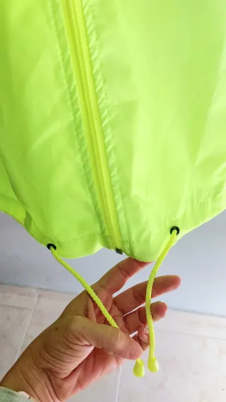 Cortavientos hombre amarillo James Nicholson. XL