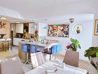 Chalet en venta en El Faro de Calaburra - Chaparral en Mijas