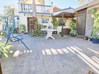 Chalet en venta en El Faro de Calaburra - Chaparral en Mijas