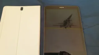 Tablet Samsung Tab S3 64GB con 4GB de RAM + funda