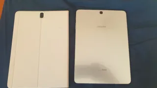 Tablet Samsung Tab S3 64GB con 4GB de RAM + funda